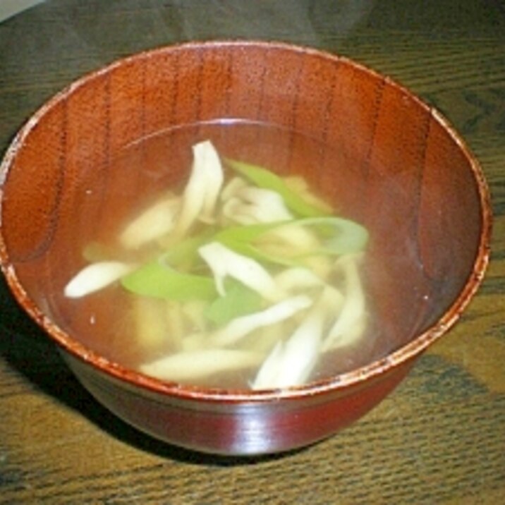 生姜の鶏がらスープ